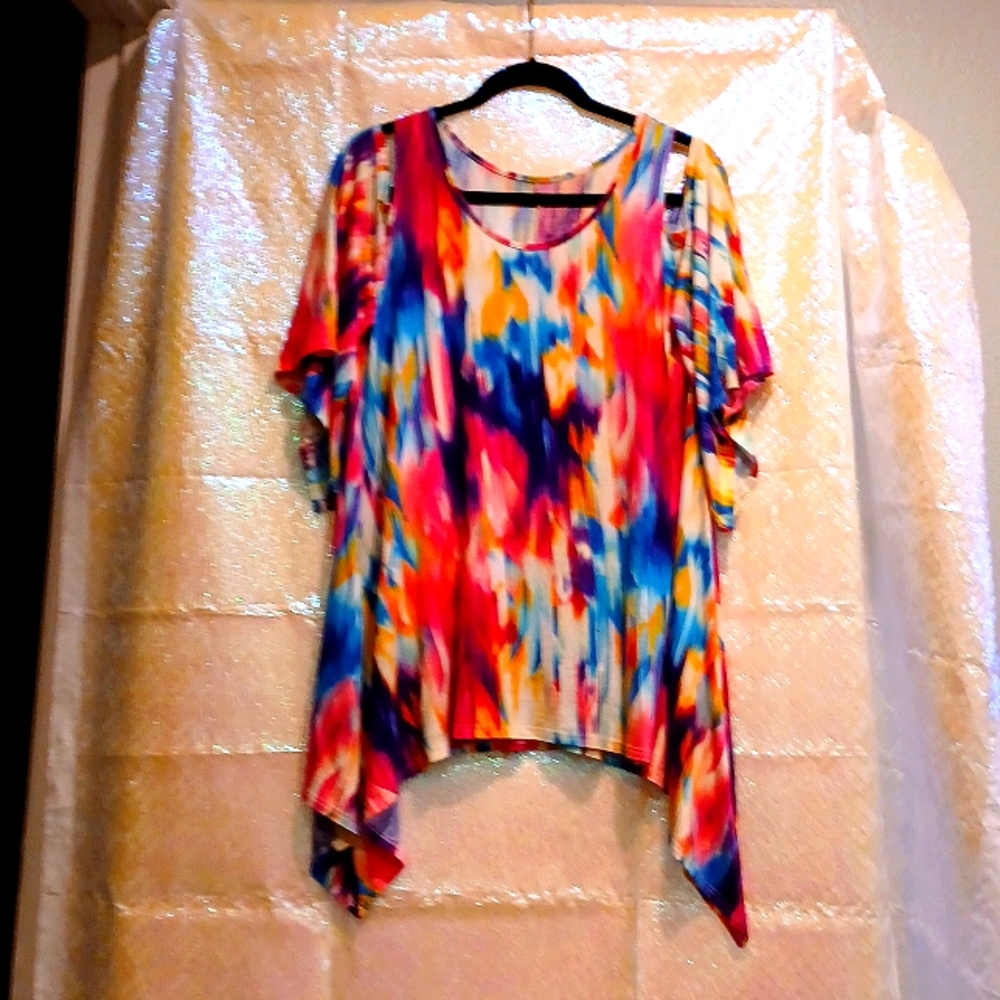 COLORFUL & COMFORTABLE  KNIT TOP CUT,-OUT SHOULDERS
